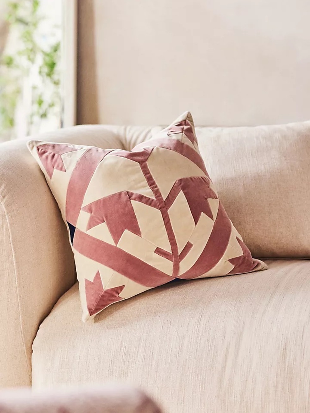 New Anthropologie Christina Lundsteen Lydia Rose Pink Cushion Throw Pillow Cover